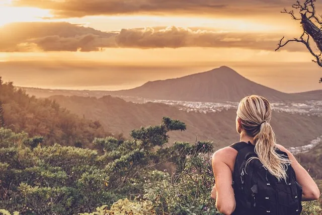 Oahu Kuliouou Hike with Photography - Image 2