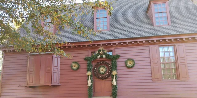 Williamsburg Christmas Ghost Tour - Image 6
