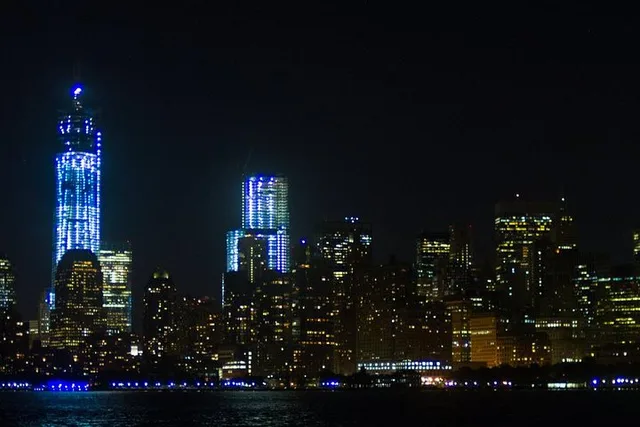 New York Harbor Wine and Jazz Sail - Image 3