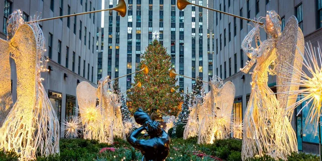 New York City Walking Tour with SUMMIT One Vanderbilt - Image 4