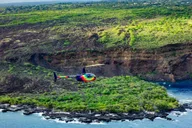 Kailua-Kona Helicopter Tour Doors-Off 30 Min thumbnail 3