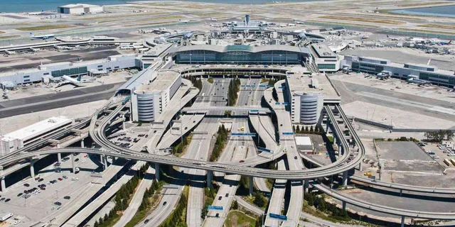 San Francisco Airport Transfer - Image 4