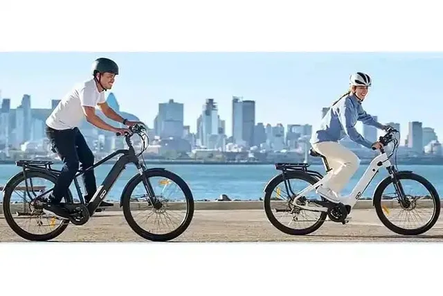 San Diego eBike Tour on Coronado - Image 1
