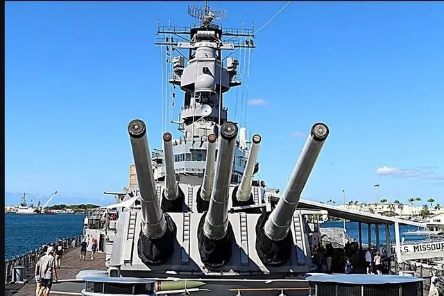 Honolulu Pearl Harbor Tour with USS Arizona & Missouri - Image 1