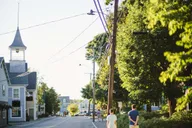 Kennebunkport Garden Stroll thumbnail 3