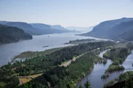 Portland Vistas, Falls & Gardens Tour thumbnail 6