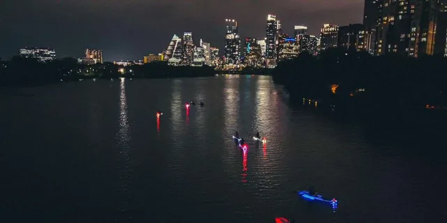 Austin Glow Paddleboard Tour - Image 2