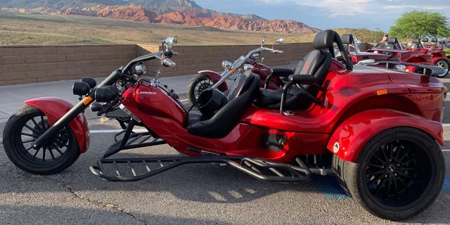 Las Vegas Trike Tour of Red Rock Canyon and Strip - Image 3