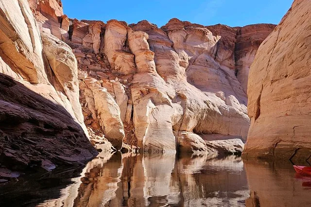 Antelope Canyon Kayak and Hike Slot Canyon - Image 3