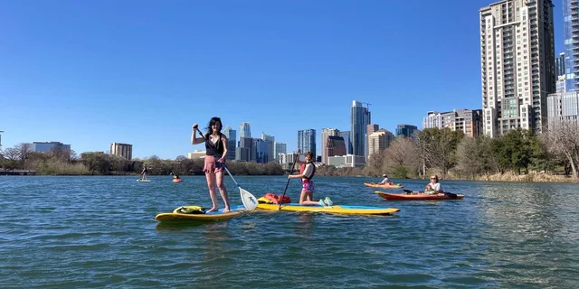 Austin Paddleboard Rental on Lady Bird Lake - Image 1