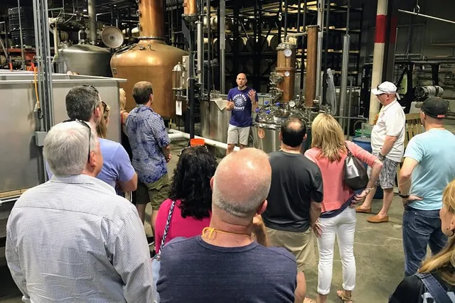Kansas City Brewery and Distillery Tour - Image 1