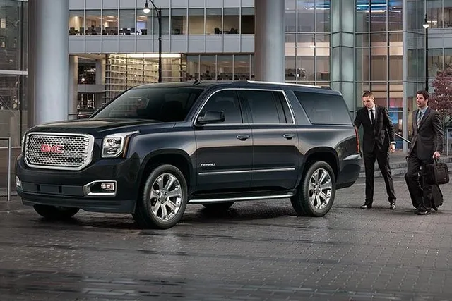Boston Airport Private Transportation - Image 1