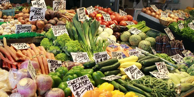 Seattle Pike Place Market Tasting Tour Early-Bird 2 hr - Image 4