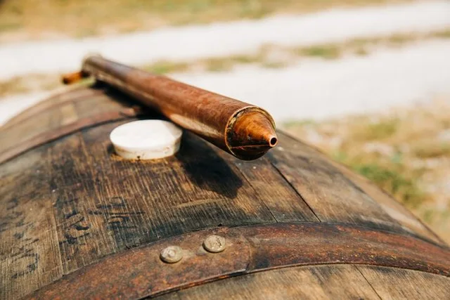 Louisville Bourbon Distillery Private Tour - Image 6