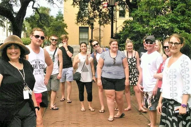 Savannah Sightseeing & History Walking Tour - Image 2