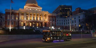 Boston Ghosts and Gravestones Tour 1.5 hr