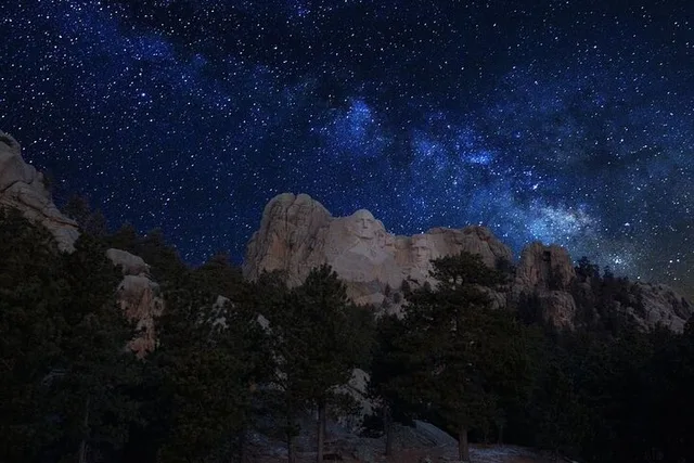 Rapid City Mt Rushmore Night Ceremony Tour - Image 1