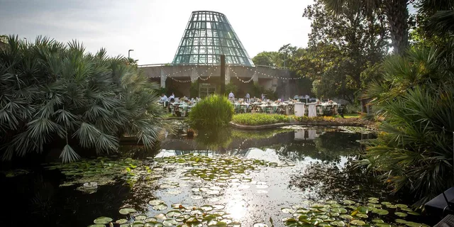 San Antonio Botanical Garden Admission - Image 1
