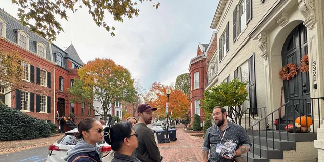 Georgetown Walking Tour: Spies and History - Image 5