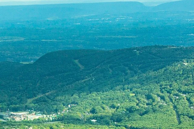 Mount Pocono Observation Air Tour - Image 2
