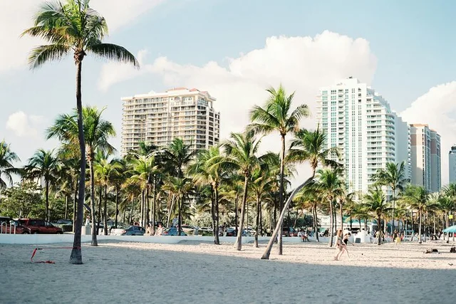 Miami Beach Golf Cart Tour - Image 3
