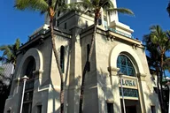 Honolulu Self-Guided Audio Tour thumbnail 1