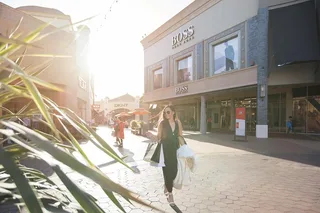 Los Angeles Citadel Outlets Transfer with VIP Lounge