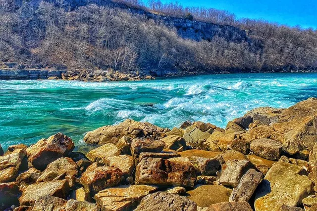 Niagara Falls Whirlpool Hiking and Dining Tour - Image 3