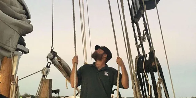 Key West Windjammer Day Sail - Image 3