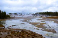 Yellowstone National Park 2-Day Tour thumbnail 6