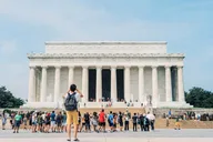 Washington DC Monuments Tour with Seasonal Boat Cruise thumbnail 4