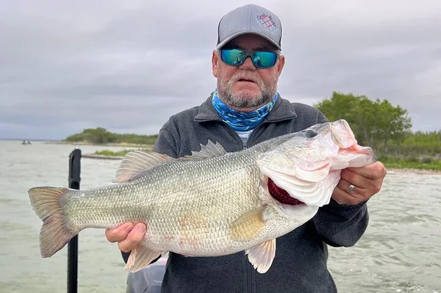 Canyon Lake Fishing Trip - Image 3