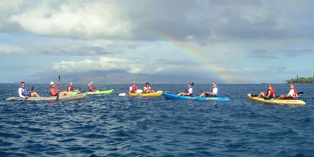 Maui Kayak and Snorkel Adventure at Olowalu 4 hr - Image 1