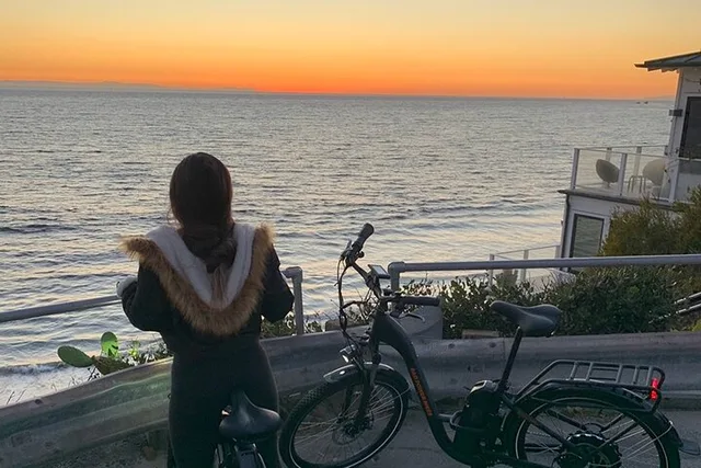 Laguna Beach Electric Bike Tour - Image 1