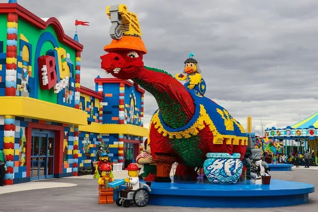 New York LEGOLAND Tour with Ticket - Image 2