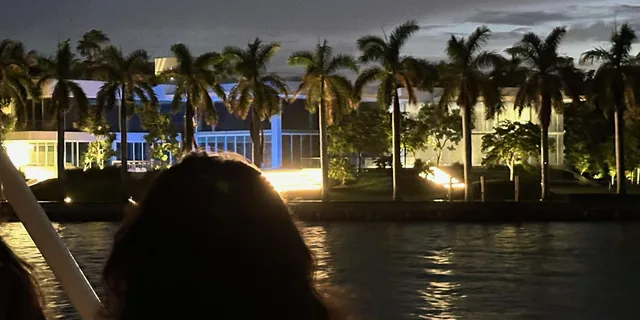 Miami Sightseeing Cruise of Millionaire Homes - Image 2
