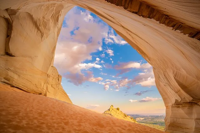 Kanab UTV Tour Peek-a-Boo & Great Chamber 5 Hr - Image 1