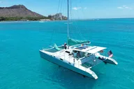 Waikiki Catamaran Charter for 7-12 Guests thumbnail 1