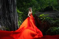Oahu Flying Dress Photoshoot thumbnail 1