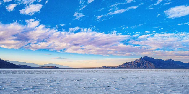 Salt Lake City Bonneville Salt Flats Tour - Image 3