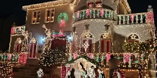 New York City Dyker Heights Holiday Lights Tour