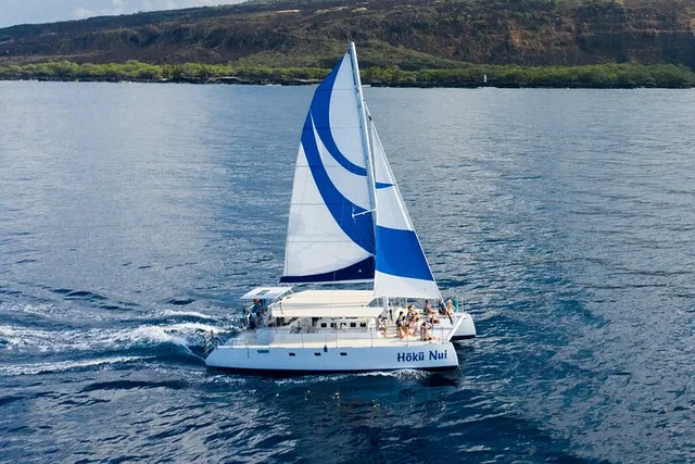 Kona Sail & Snorkel to Captain Cook Monument - Image 4