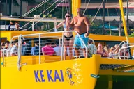 Waikiki Beach Catamaran Sail thumbnail 3
