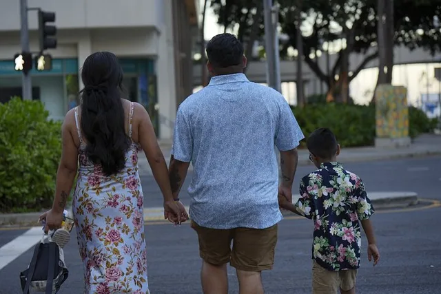 Honolulu Family Photography Tour 1 hr - Image 5