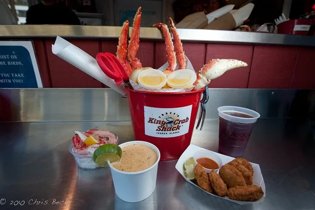 Juneau Whale Watch and Crab Shack Combo - Image 2
