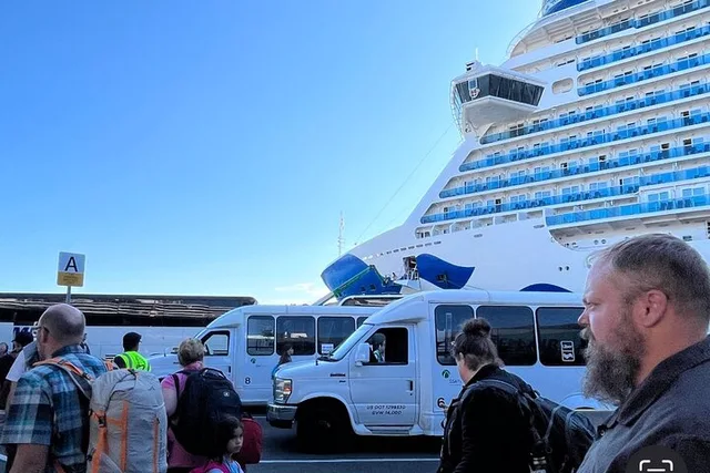 Seattle Airport Transfer from Pier 91 - Image 1