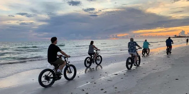 Sarasota Siesta Key Electric Bike Sunset Tour 2 hr - Image 6