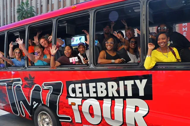 Los Angeles TMZ Hollywood Celebrity Tour - Image 6