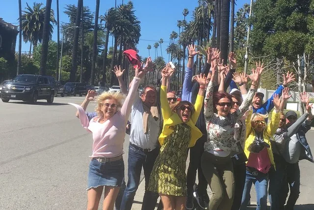 Los Angeles Private Large Group Tour - Image 3