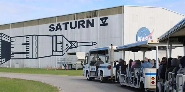 Houston NASA Space Center Round-Trip Transport - Image 5